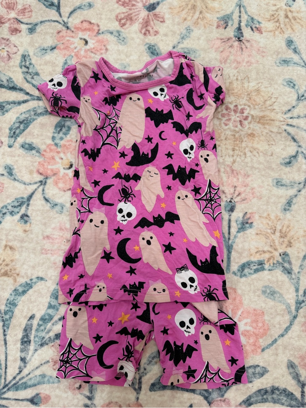 Little sleepies short set